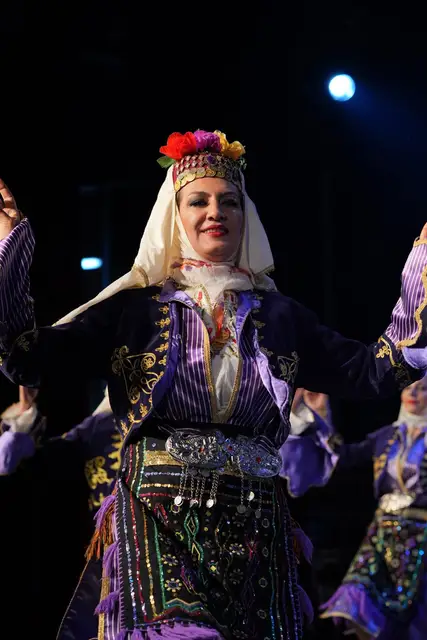 Adım Sanat 2024 Yıl Sonu Gösterisi – İzmir – fotoğraf 92