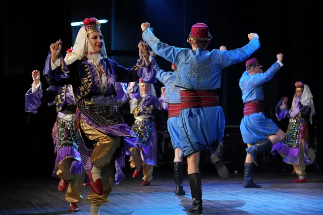 Adım Sanat 2024 Yıl Sonu Gösterisi – İzmir – fotoğraf 41
