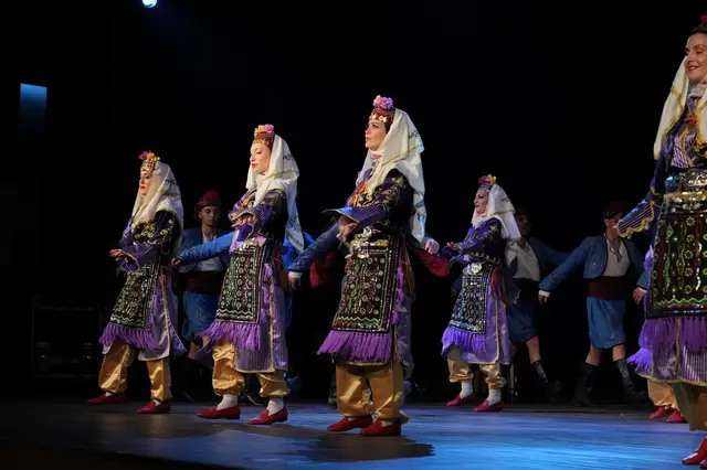 Adım Sanat 2024 Yıl Sonu Gösterisi – İzmir – fotoğraf 52
