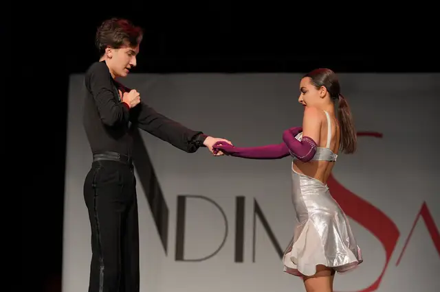 Adım Sanat 2024 Yıl Sonu Gösterisi – Latin Dansı – fotoğraf 32