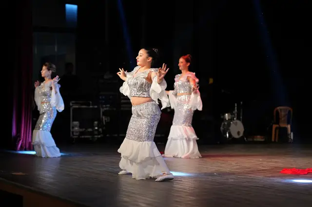 Adım Sanat 2024 Yıl Sonu Gösterisi – Oryantal – fotoğraf 45