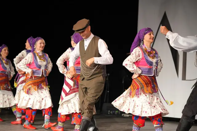 Adım Sanat 2024 Yıl Sonu Gösterisi – Trabzon – Horon – fotoğraf 22