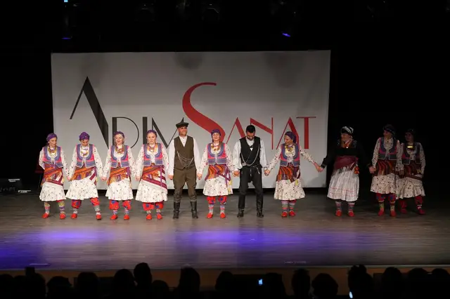 Adım Sanat 2024 Yıl Sonu Gösterisi – Trabzon – Horon – fotoğraf 6