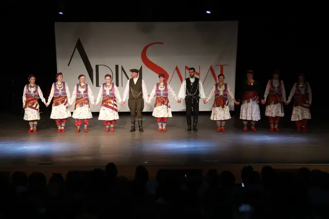 Adım Sanat 2024 Yıl Sonu Gösterisi – Trabzon – Horon – fotoğraf 69