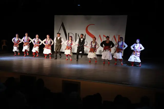 Adım Sanat 2024 Yıl Sonu Gösterisi – Trabzon – Horon – fotoğraf 77