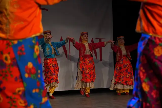 Adım Sanat 2024 Yıl Sonu Gösterisi – Van Kız – fotoğraf 2