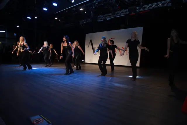 Adım Sanat 2024 Yıl Sonu Gösterisi – Zumba – fotoğraf 47