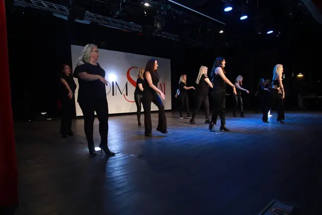 Adım Sanat 2024 Yıl Sonu Gösterisi – Zumba – fotoğraf 49