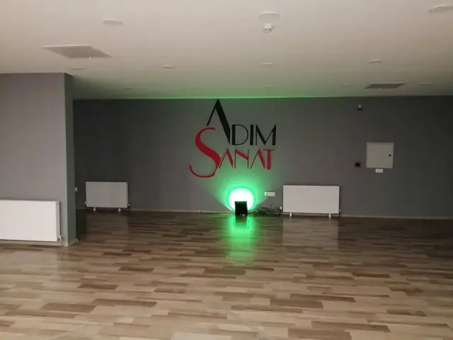 Adım Sanat Çocuk Halk Dansları – fotoğraf 1